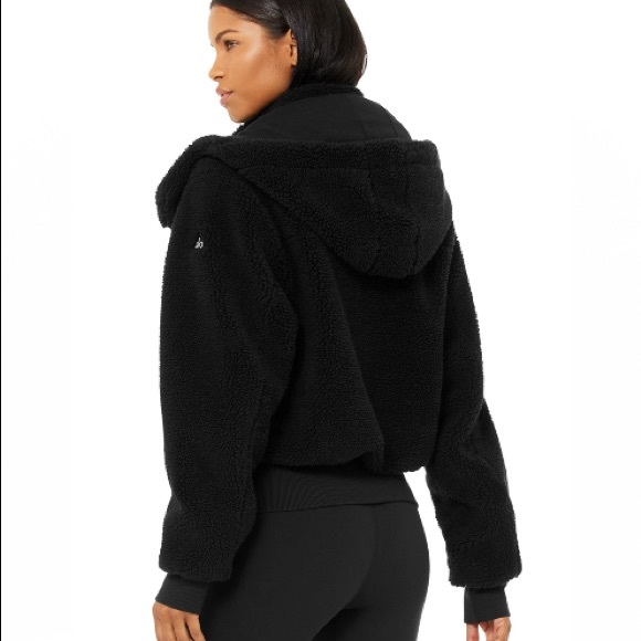 Alo Foxy Sherpa Jacket, New - Picture 3 of 11